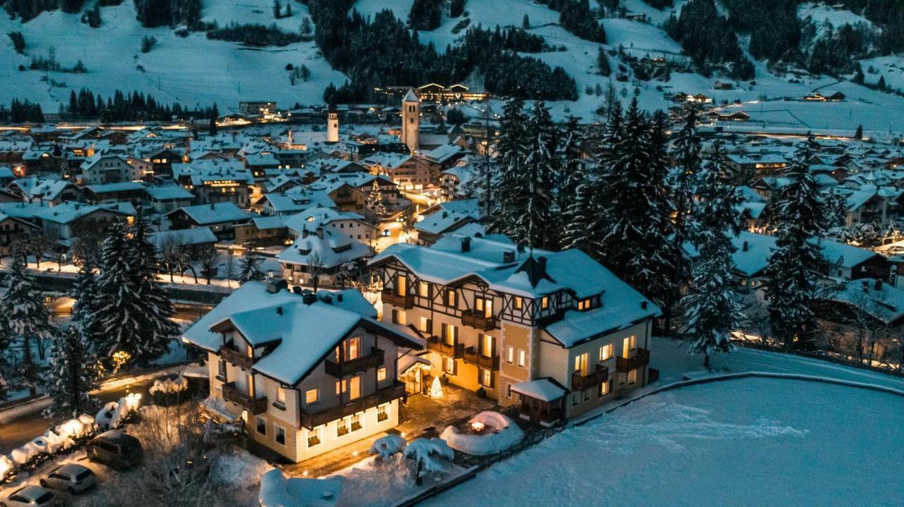 Hotel Villa Waldheim Innichen Buitenkant foto