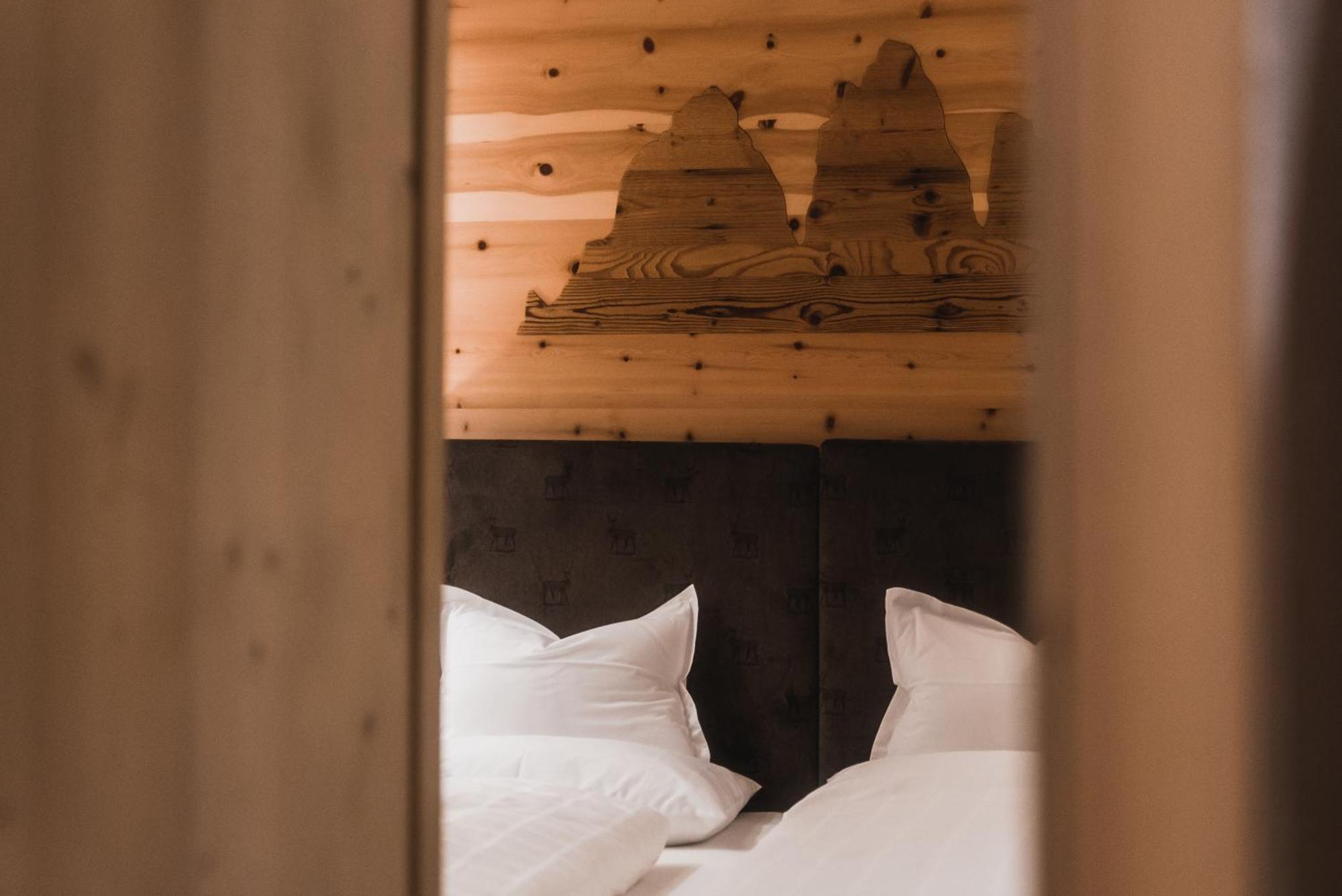 Hotel Villa Waldheim Innichen Buitenkant foto